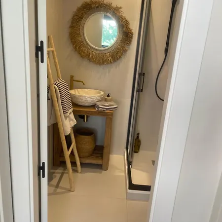 Amber Apartment 4