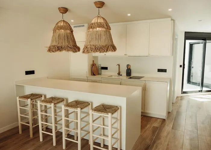 Amber Apartman *